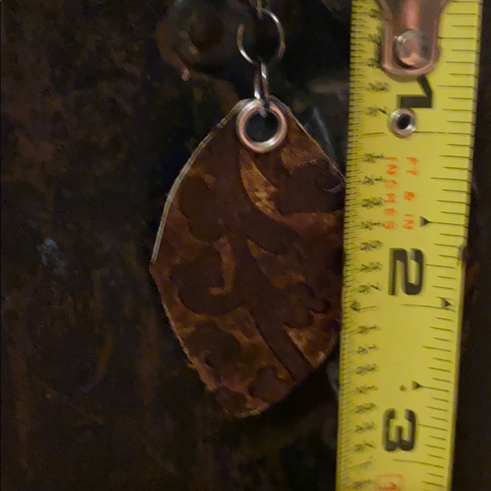Earrings - Picture 2 of 3